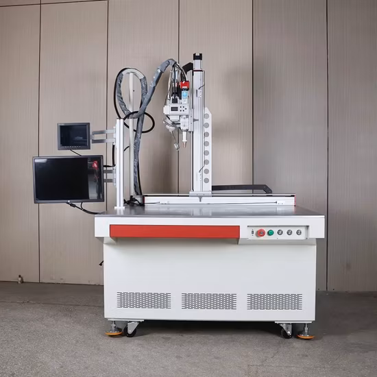 Personnalisation des échantillons 1000/1500/2000/3000W Plate-forme rapide personnalisée et machine de soudage laser à fibre portable pour bourrage/scellage/spot tous les métaux et métaux rares